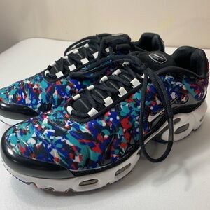 NIKE AIR MAX PLUS GS SNEAKERS